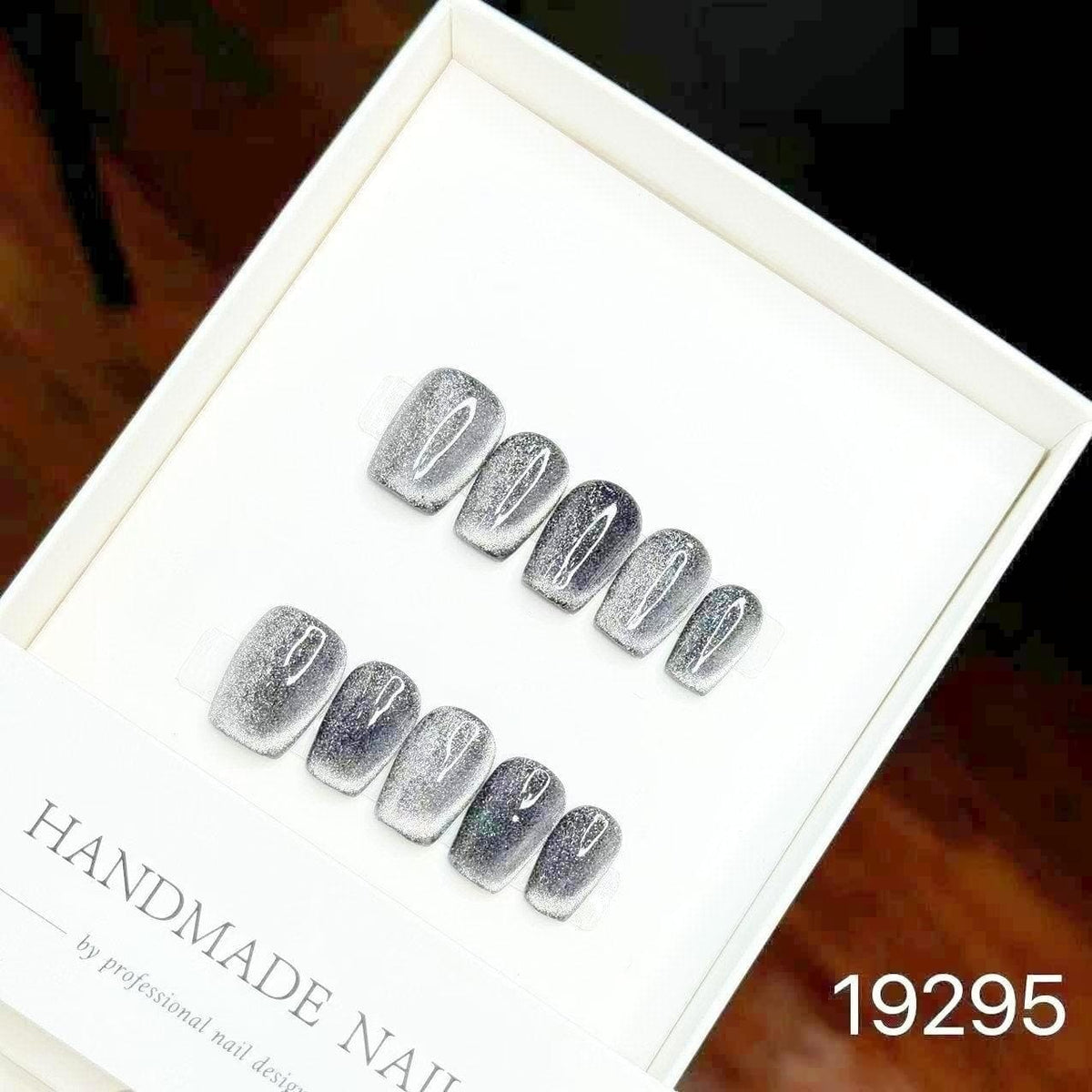 19295