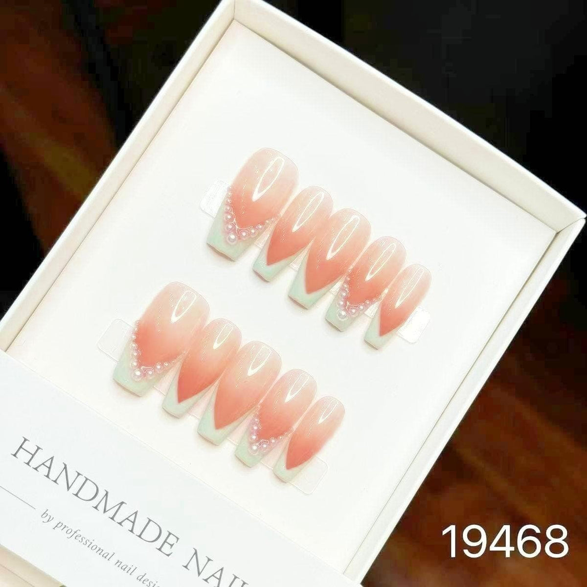19468
