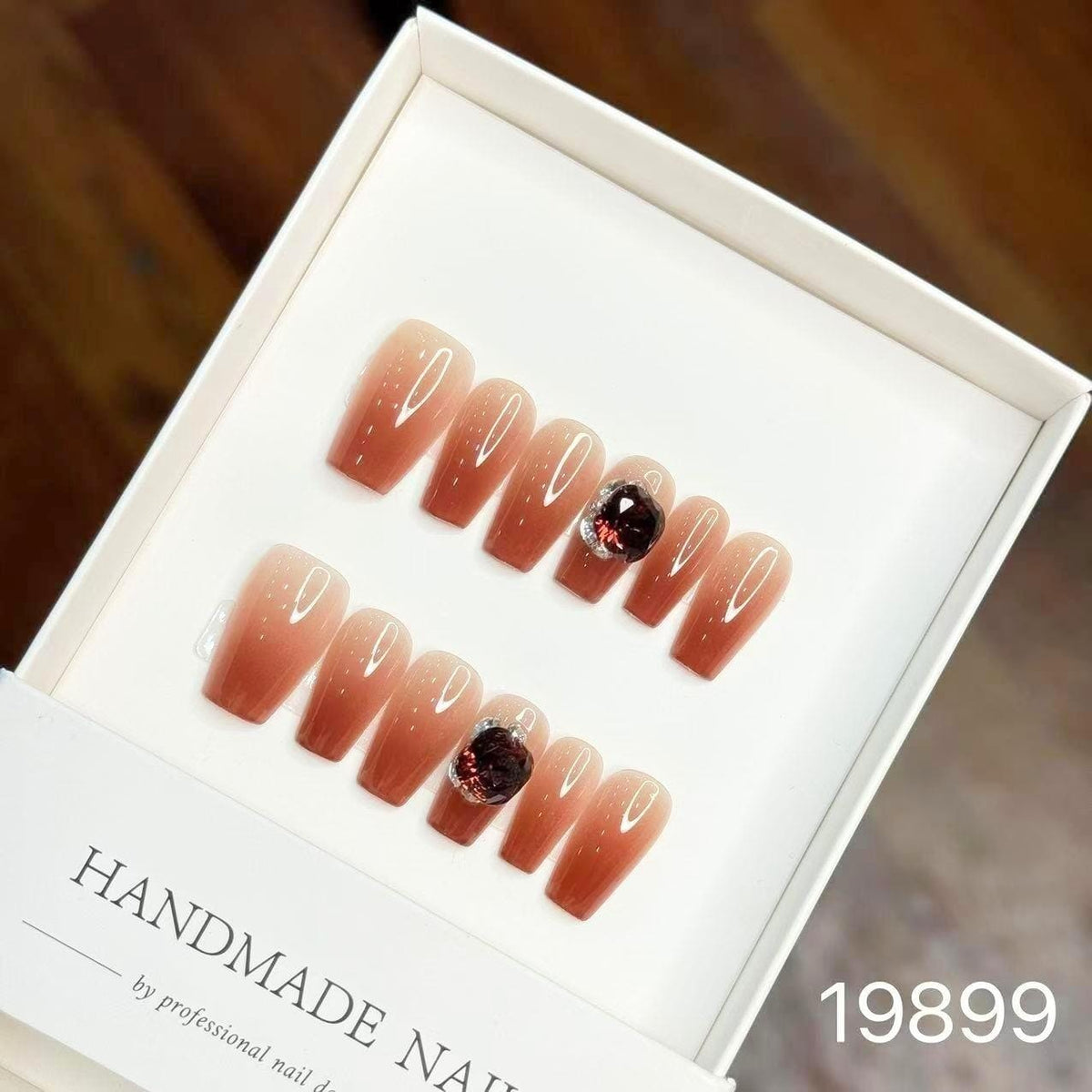 19899